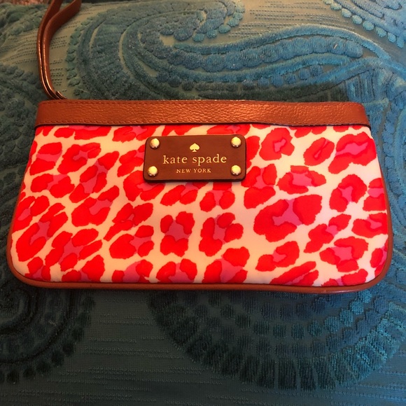 Kate Spade Authentic Wristlet - Picture 1 of 1